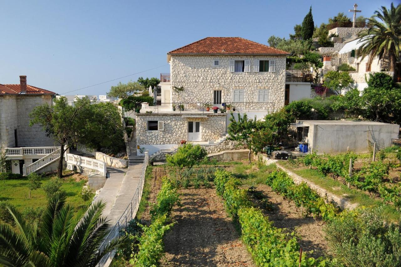 חוואר Apartments Olive Tree מראה חיצוני תמונה